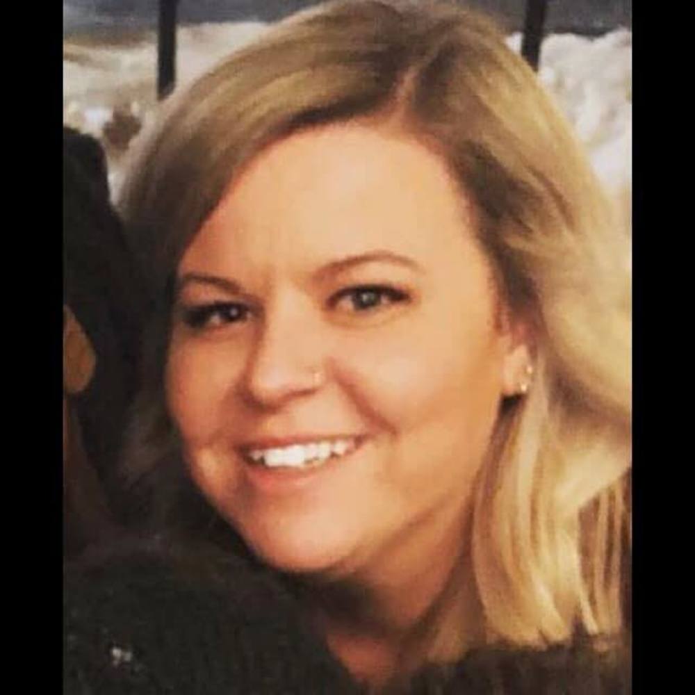 Meet your Posher, Marissa
